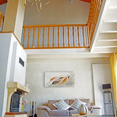 Les Logis De L'atelier Tazenat *