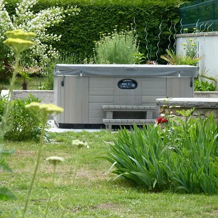 Les Logis De L'atelier Tazenat